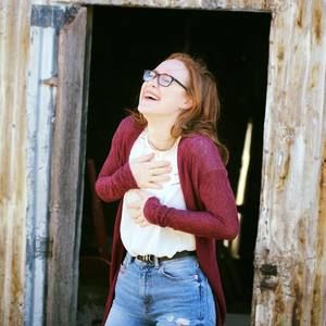 Meet your Posher, Madeline